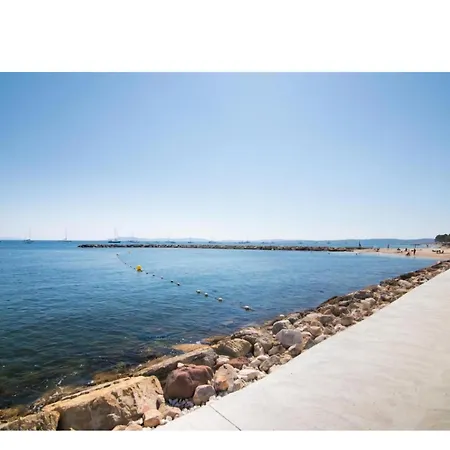 Avec Terrasse Port De Apartment Hyeres