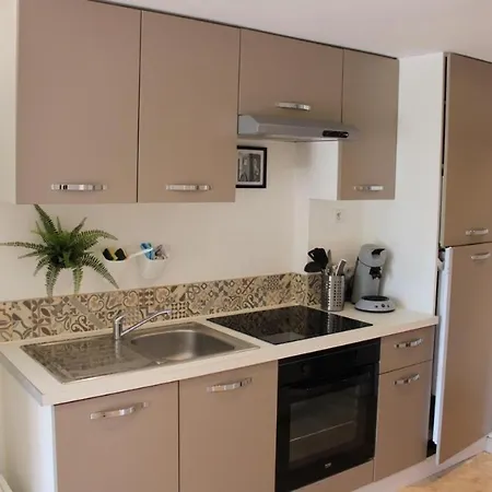 Apartamento Avec Terrasse Port De Hyères